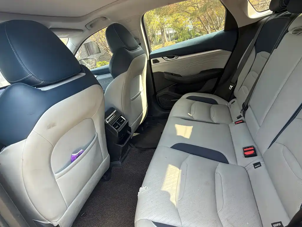 Geely Xingrui — миниатюра 10