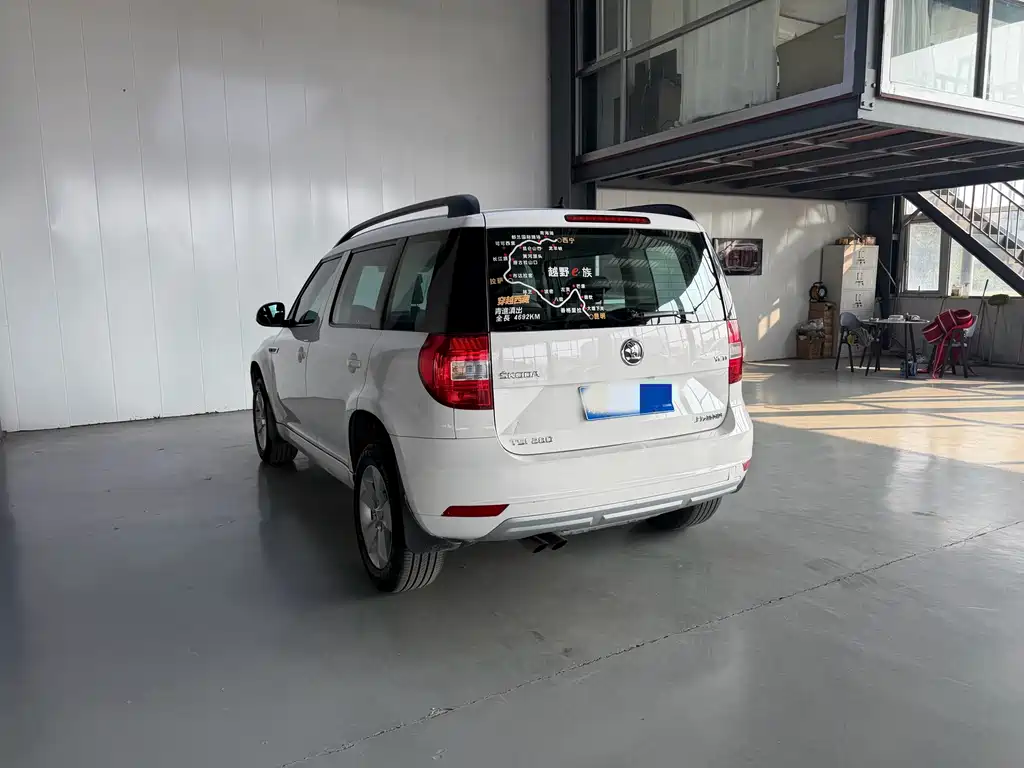 Skoda Yeti — миниатюра 6