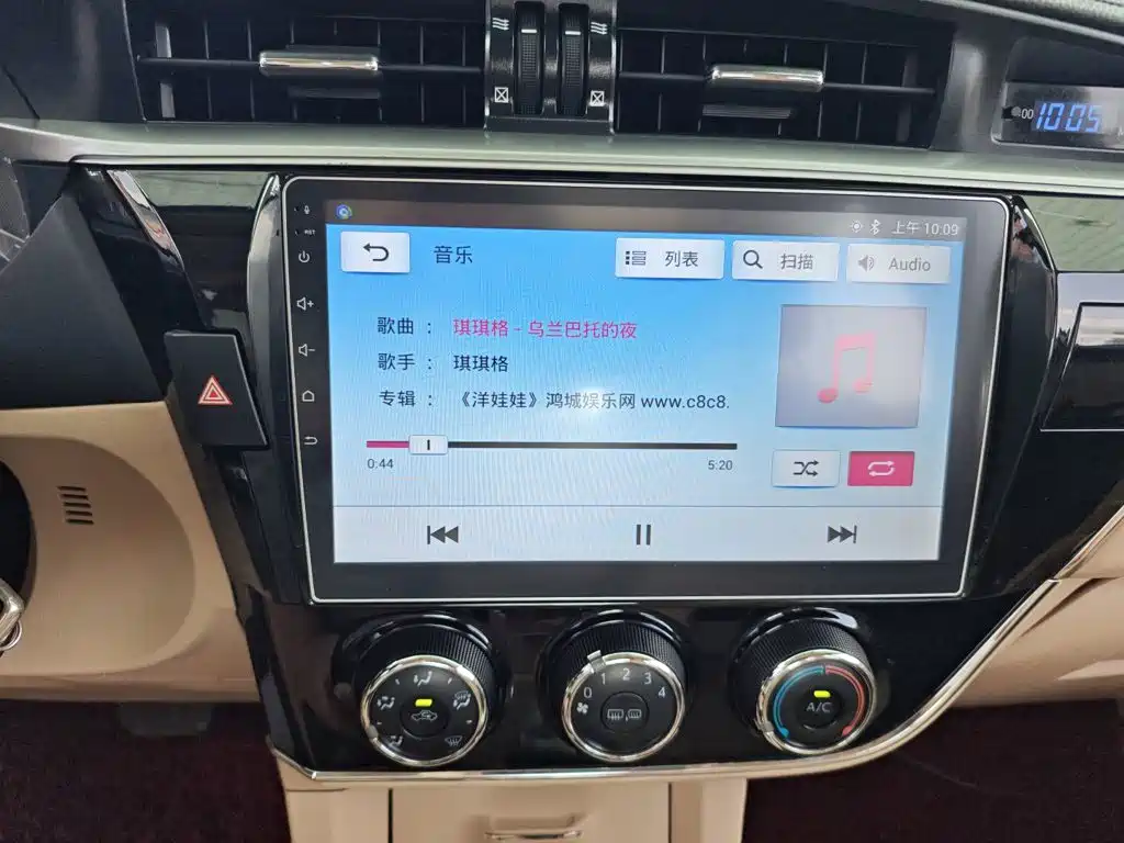 Toyota Corolla — миниатюра 13