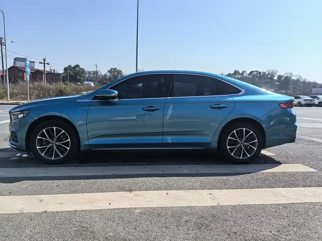 GEELY AUTOMOBILE XINGRUI