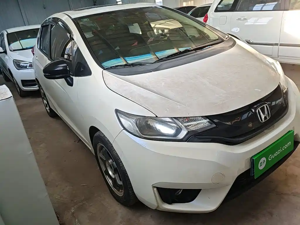Honda Fit — миниатюра 4