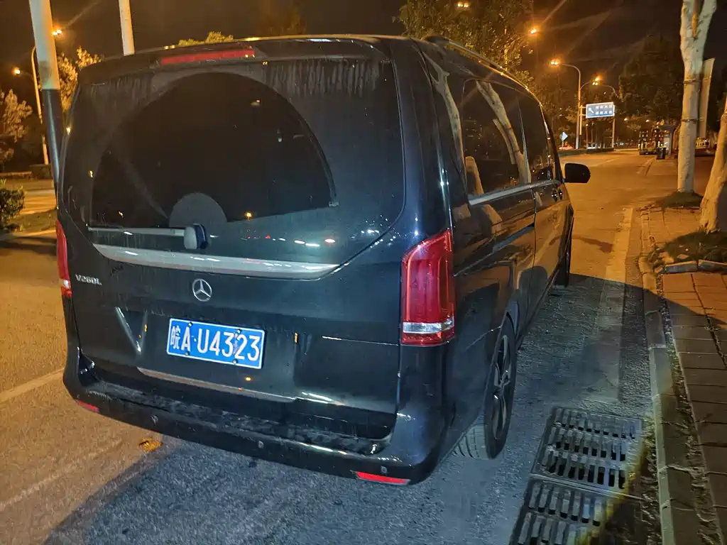 Mercedes-Benz V-Class — миниатюра 12