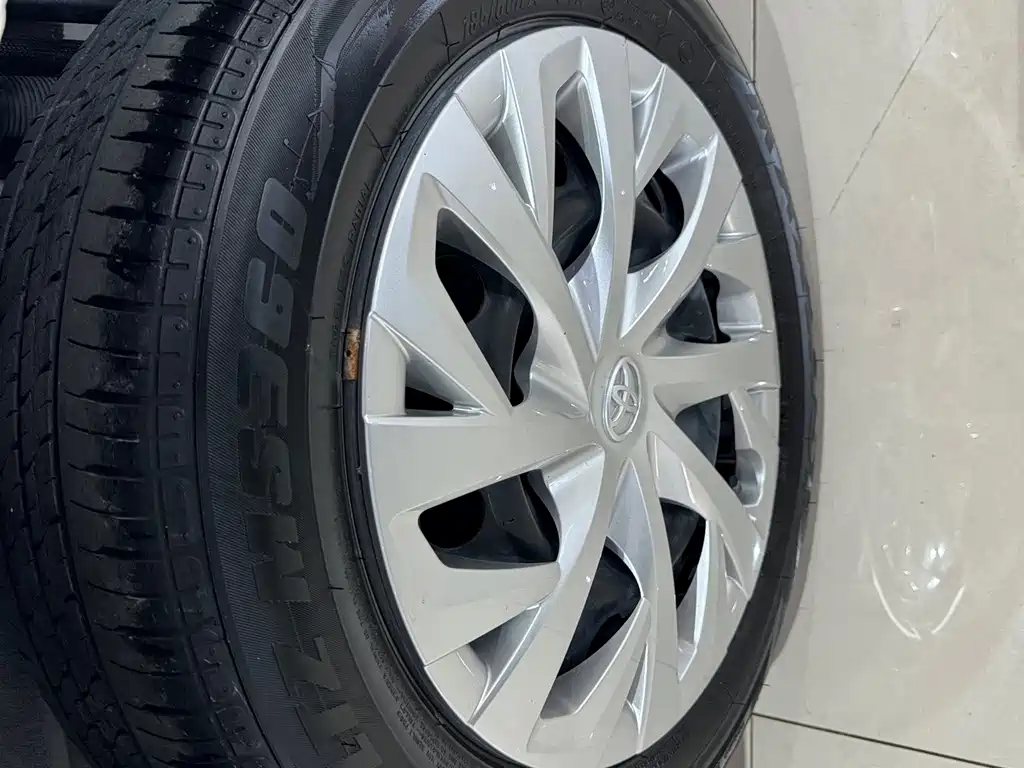 Toyota Vios FS — миниатюра 7