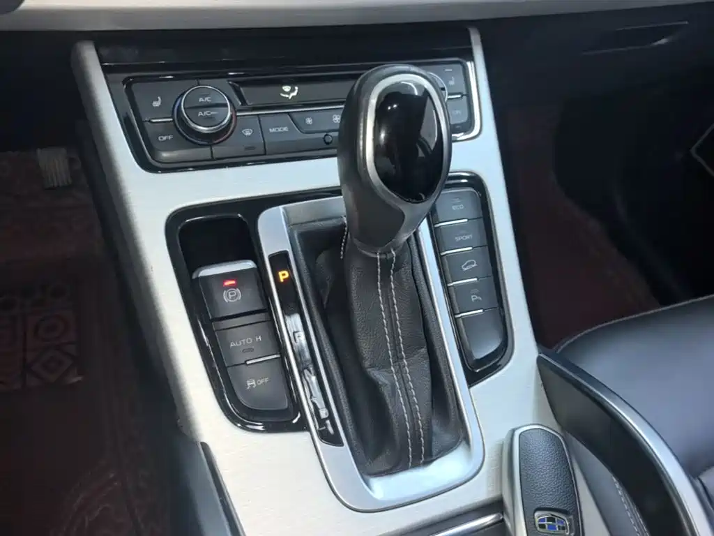 Geely Boyue — миниатюра 14