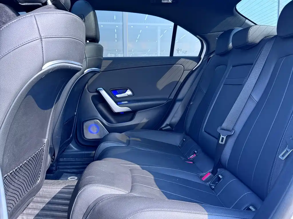 Mercedes-Benz A-Class — миниатюра 13
