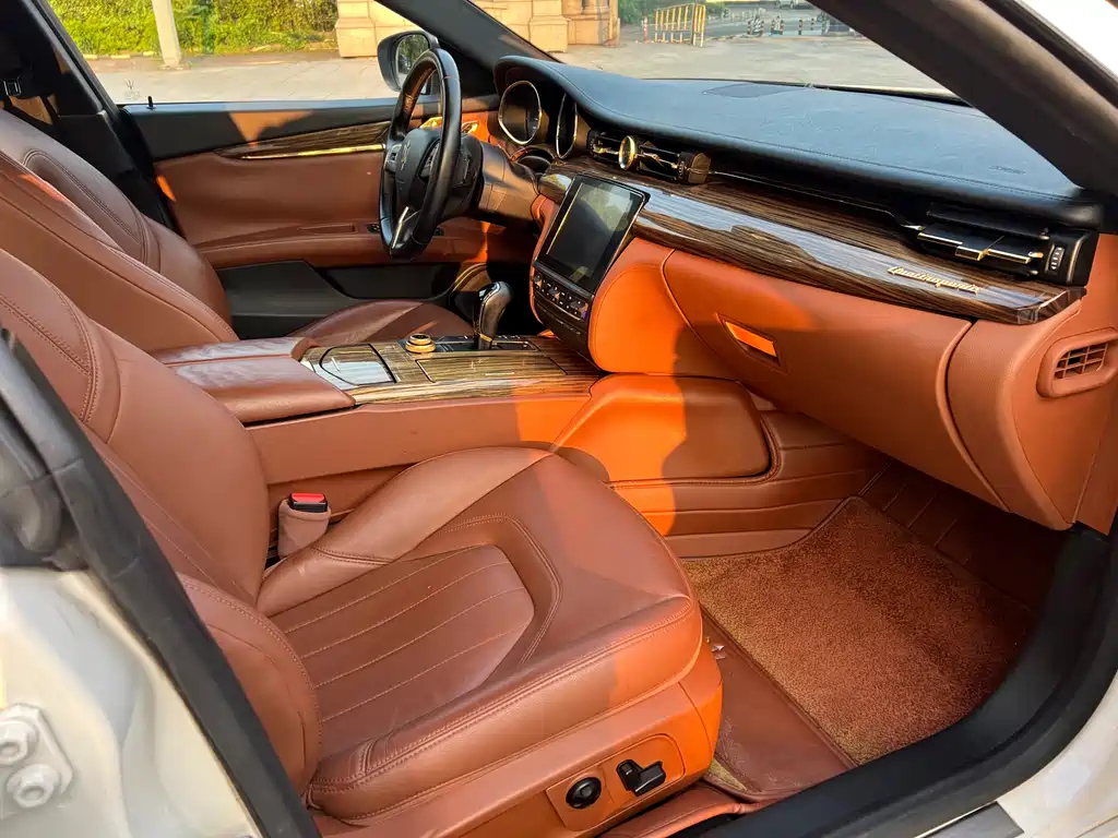 Maserati Quattroporte 3.0T Standard Edition, фото 7