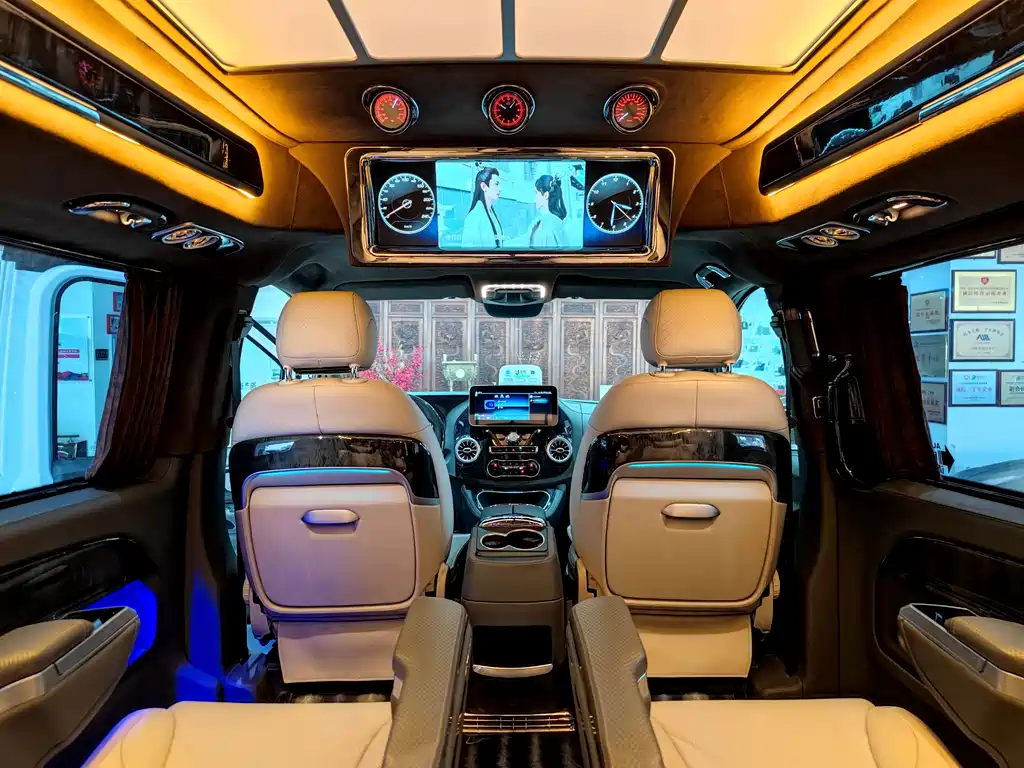 Mercedes-Benz Vito — миниатюра 19