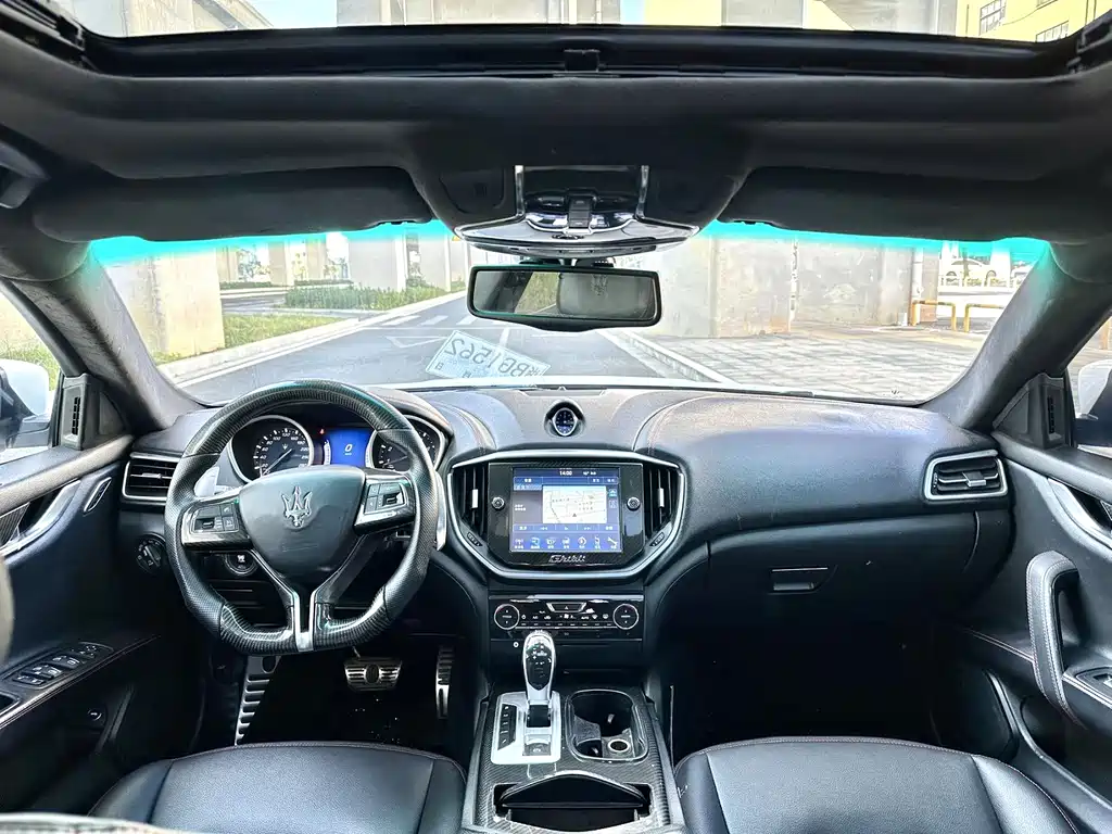 Maserati Ghibli — миниатюра 17