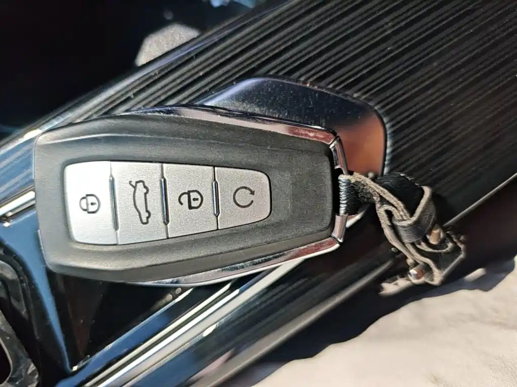 Geely Xingyue L — миниатюра 9