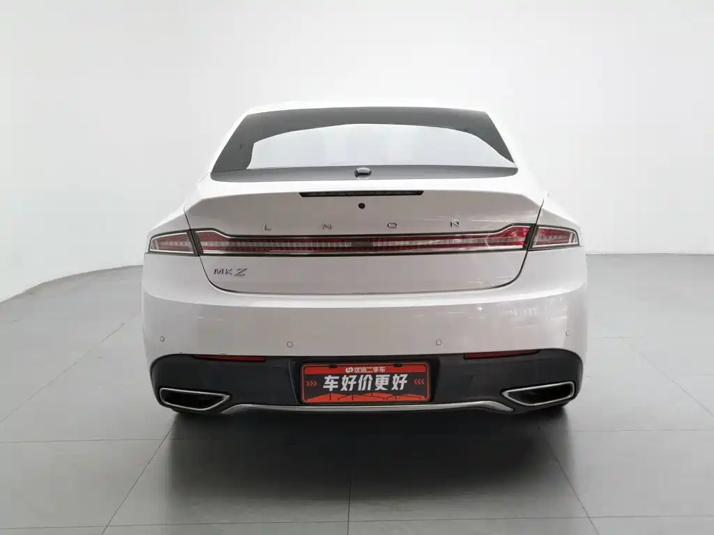 Lincoln MKZ — миниатюра 4