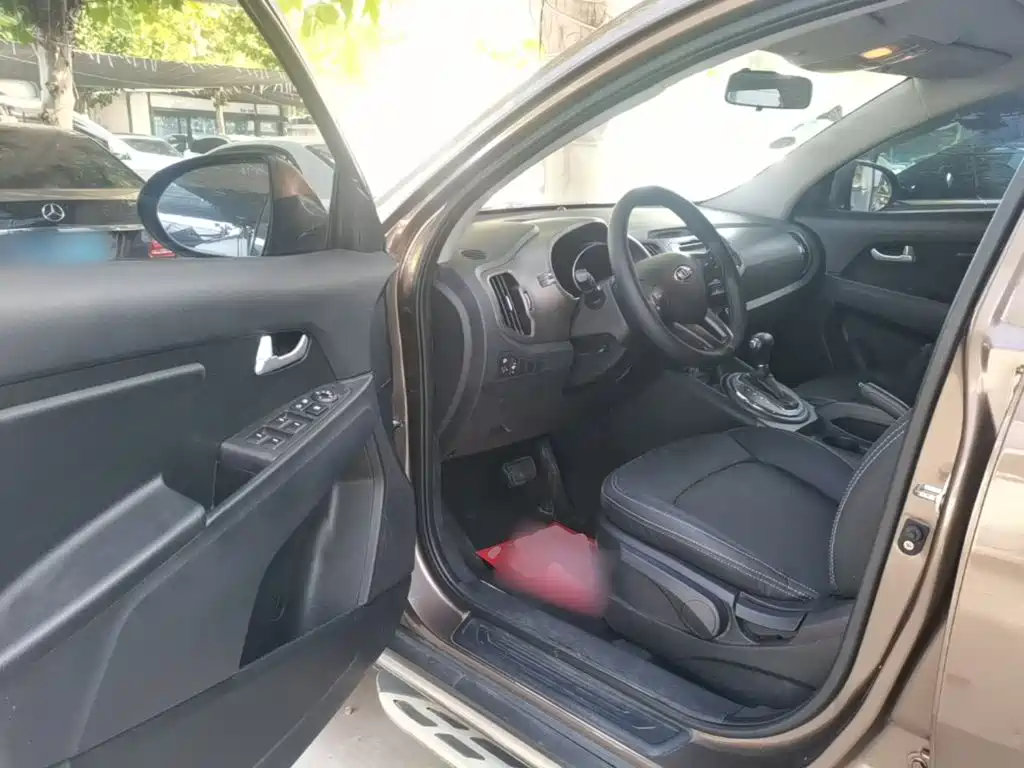 Kia Sportage — миниатюра 16