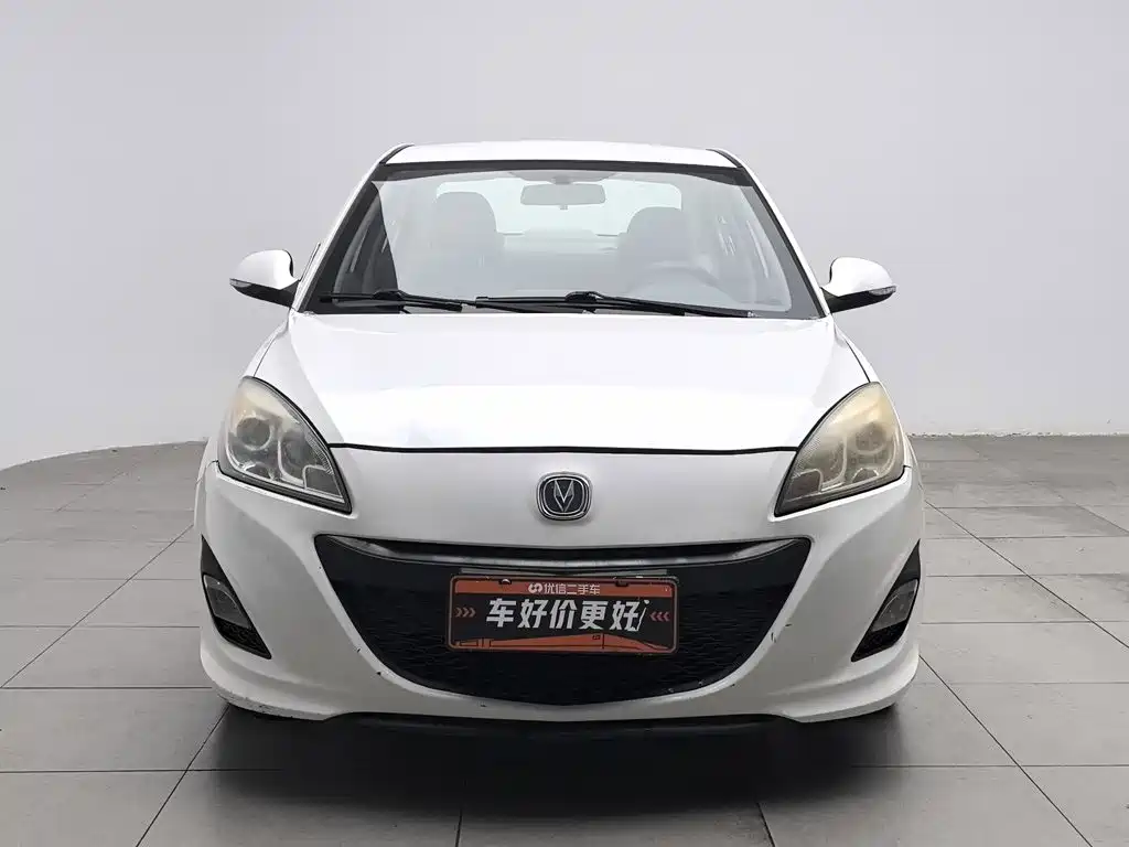 Changan V5 — миниатюра 3