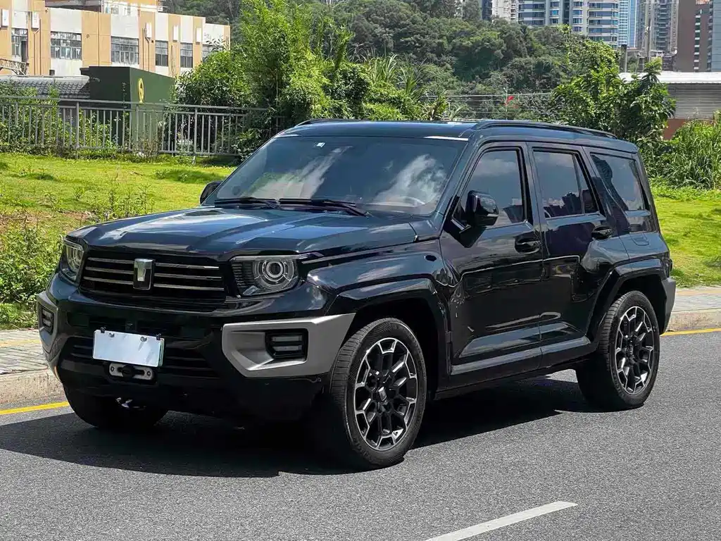 TANK TANK 700 NEW ENERGY