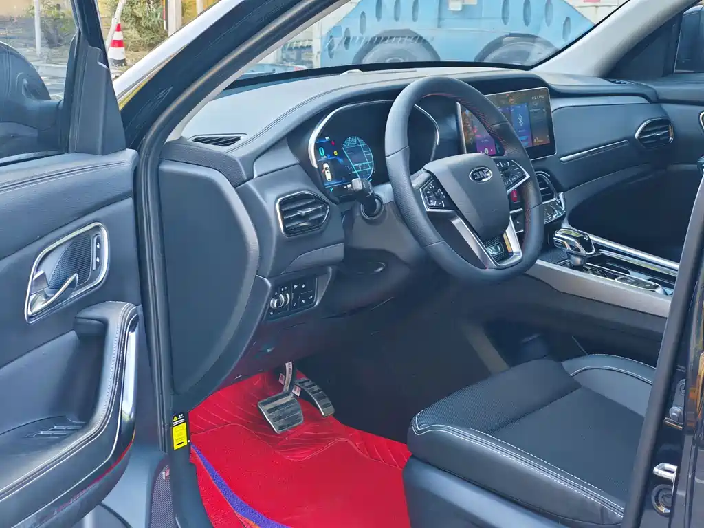 JAC X7 — миниатюра 9