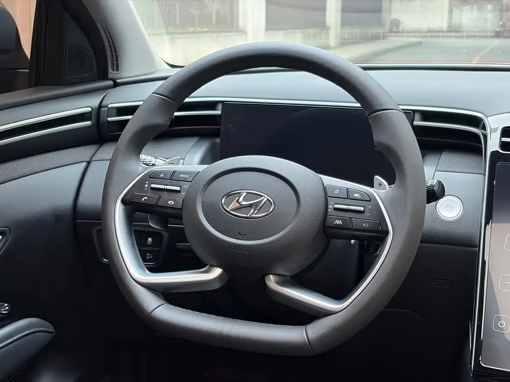 Hyundai Tucson — миниатюра 20