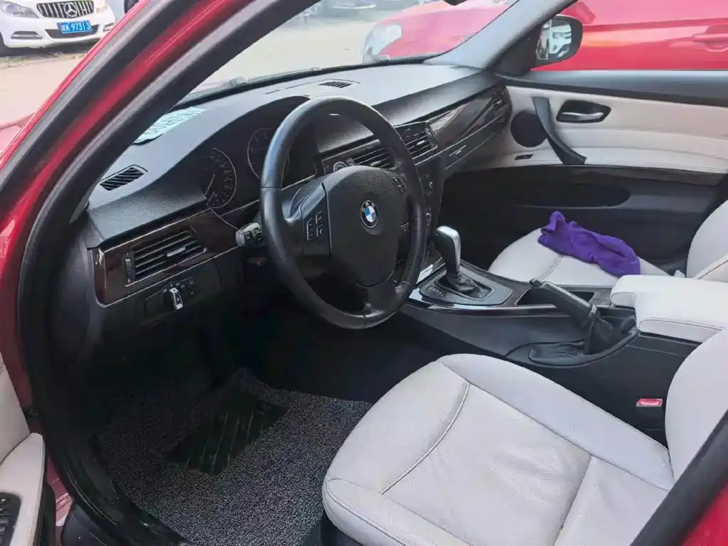 BMW 3 Series — миниатюра 3