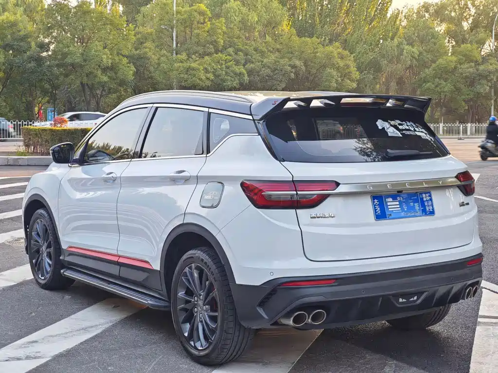 Geely Binyue — миниатюра 8