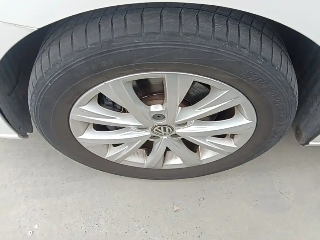 Volkswagen Lavida — миниатюра 23
