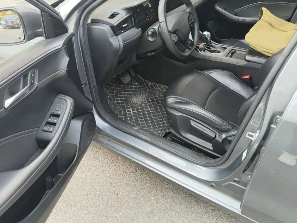 Roewe i5 — миниатюра 16