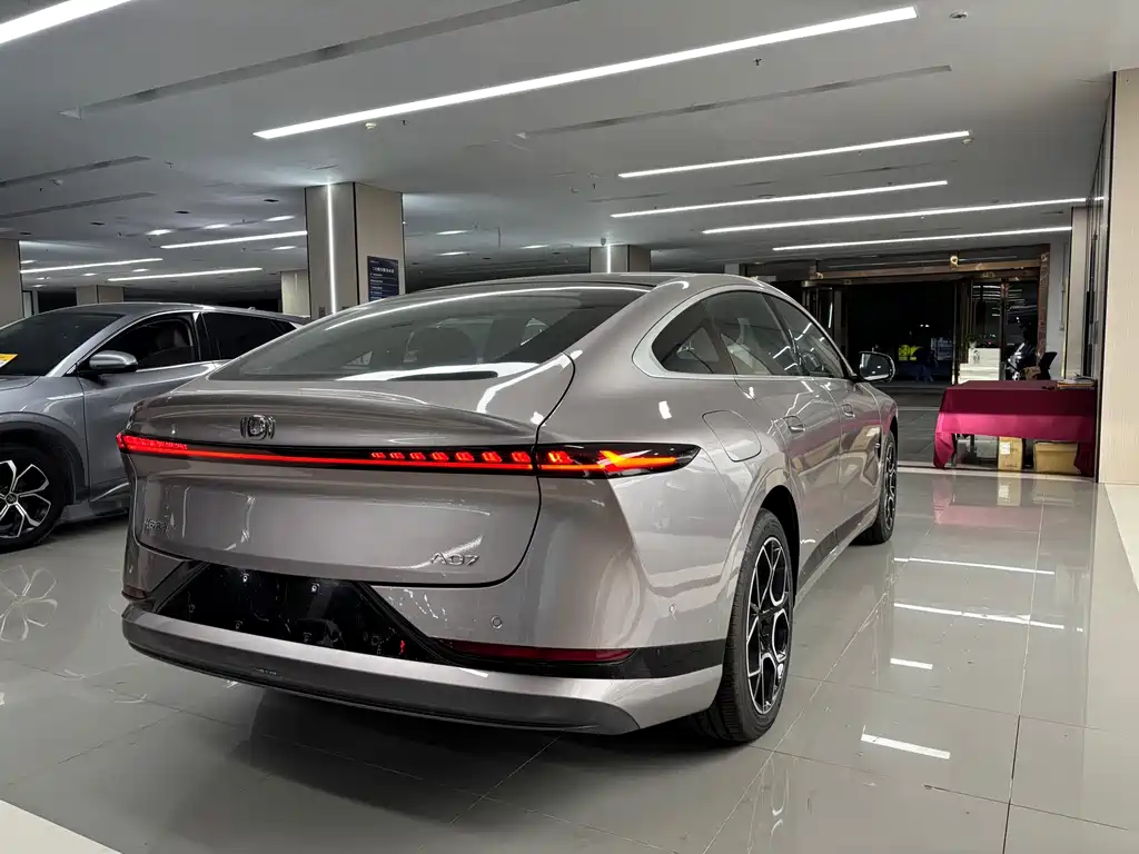 Qiyuan Qiyuan A07 — миниатюра 5