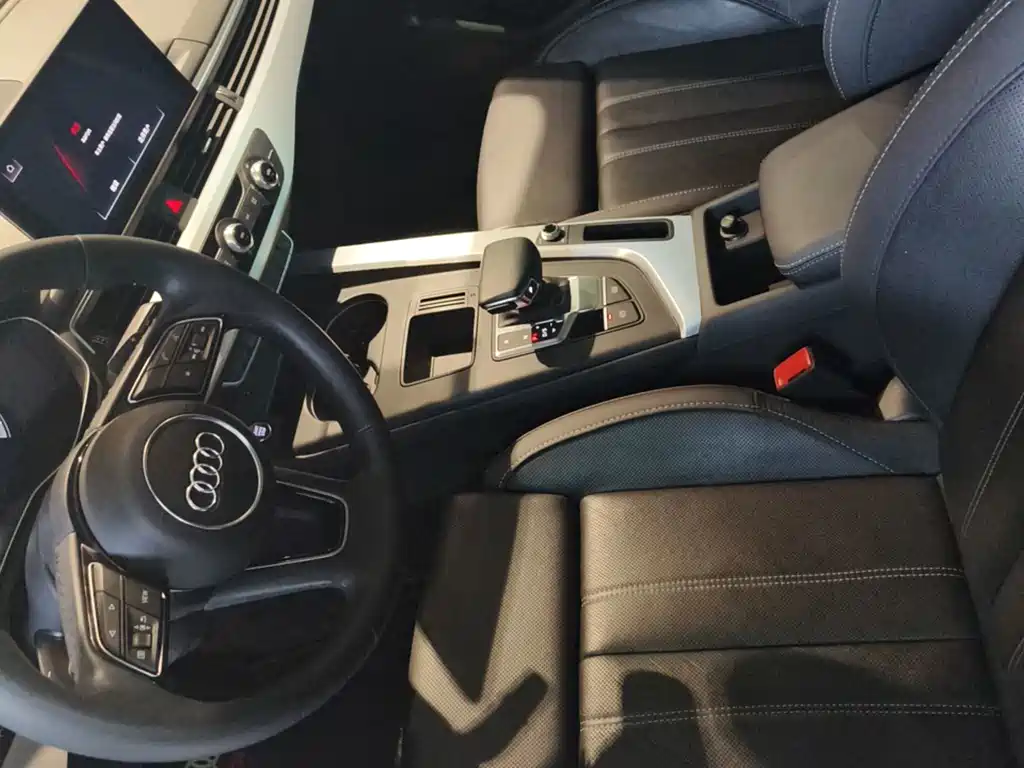 Audi A4L — миниатюра 4