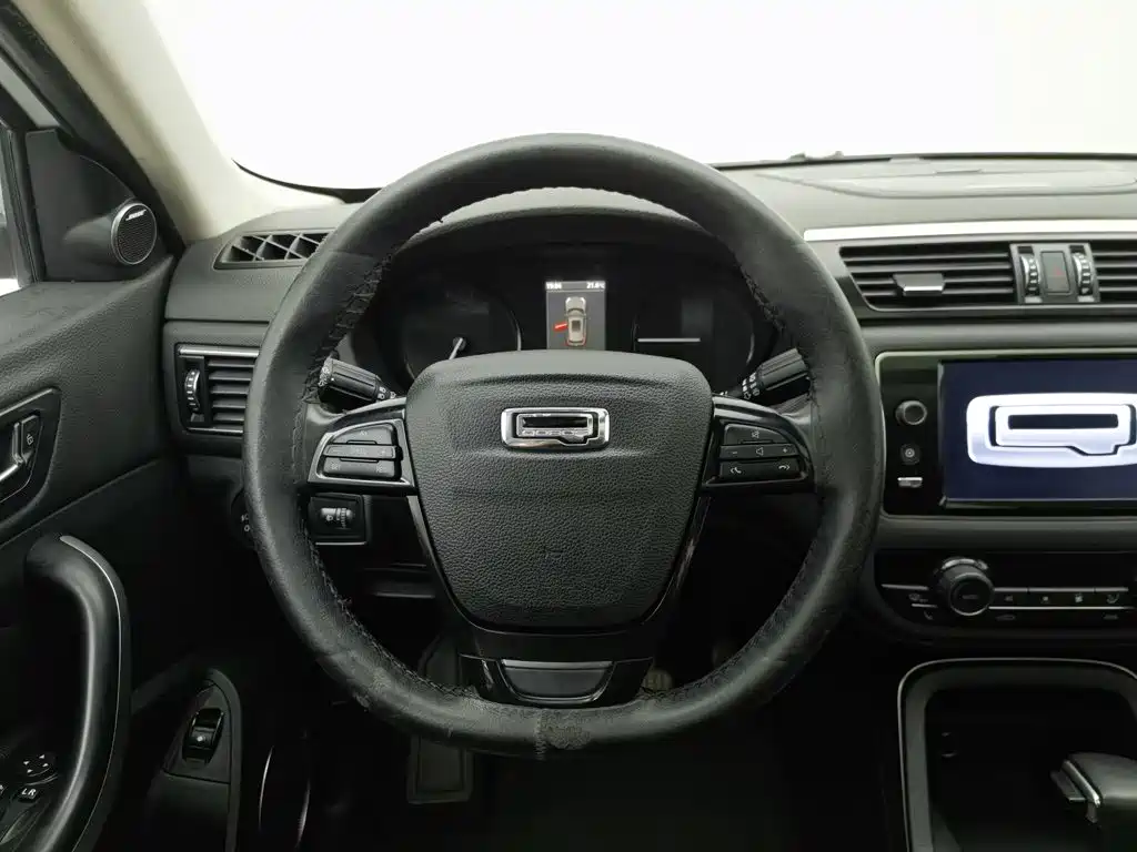 Qoros Qoros 5 — миниатюра 11