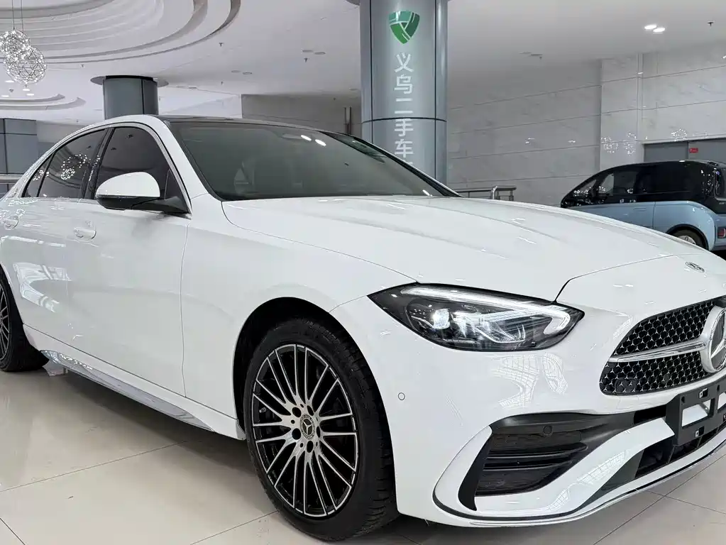 Mercedes-Benz C-Class 2023