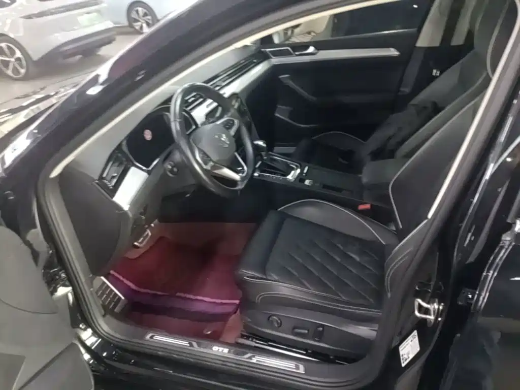 Volkswagen Magotan PHEV — миниатюра 15
