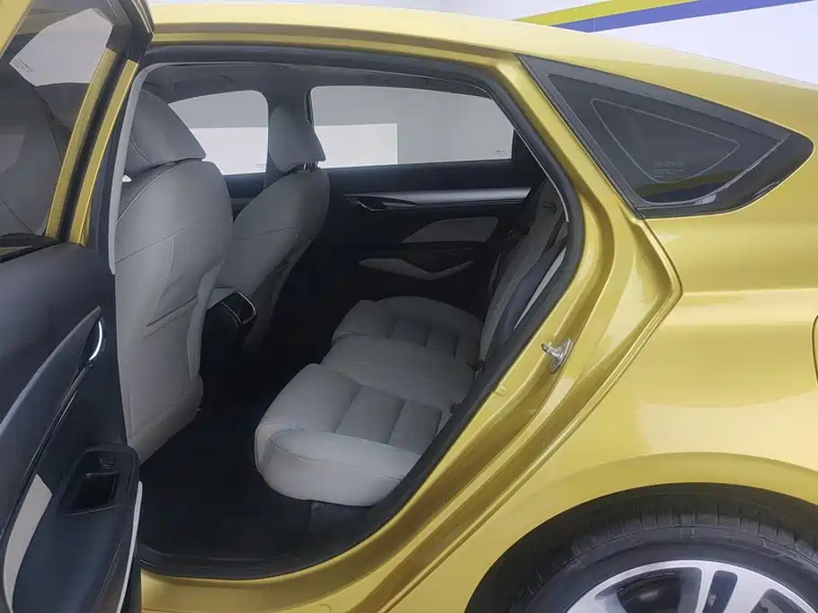 Geely Binrui — миниатюра 11