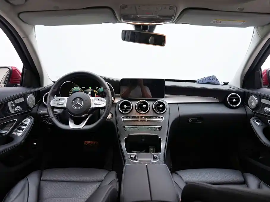 Mercedes-Benz C-Class — миниатюра 10