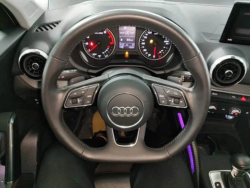 Audi Q2L — миниатюра 11