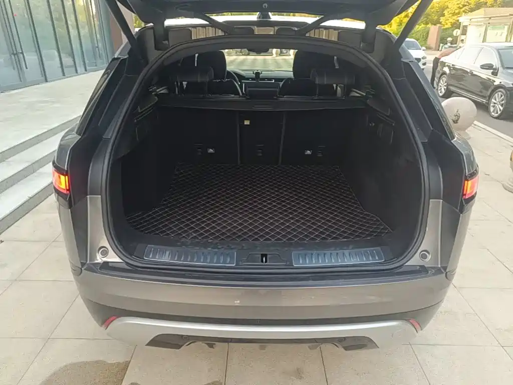 Land Rover Velar — миниатюра 19