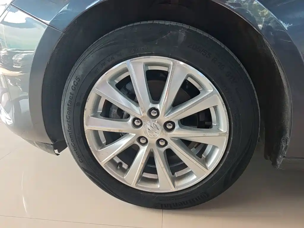 Buick Verano — миниатюра 25