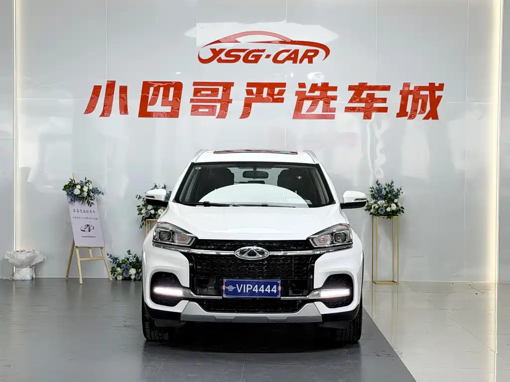CHERY TIGGO 8