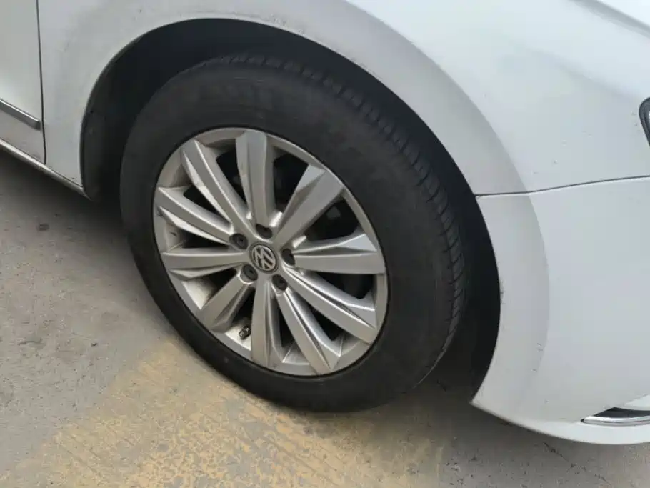 Volkswagen Bora — миниатюра 6