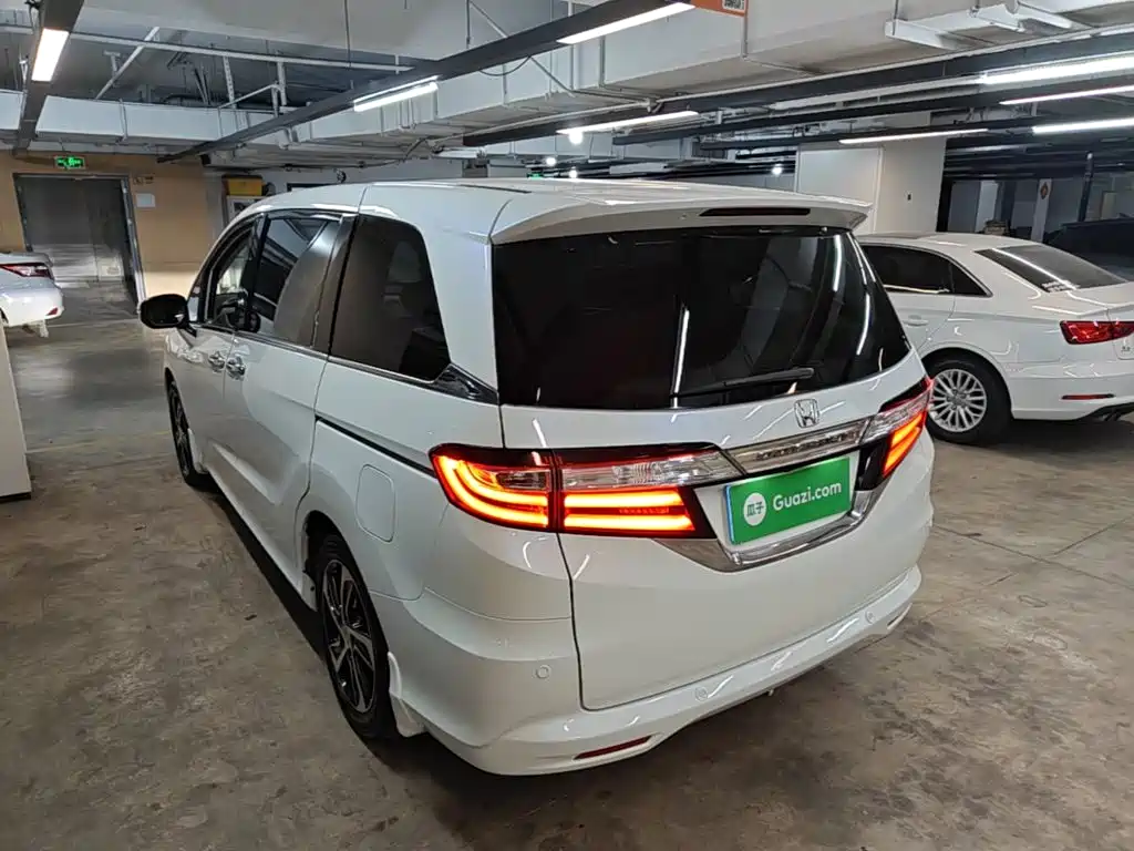 Honda Odyssey — миниатюра 5
