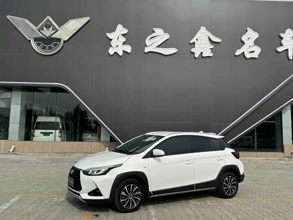 Toyota Yaris L 2019