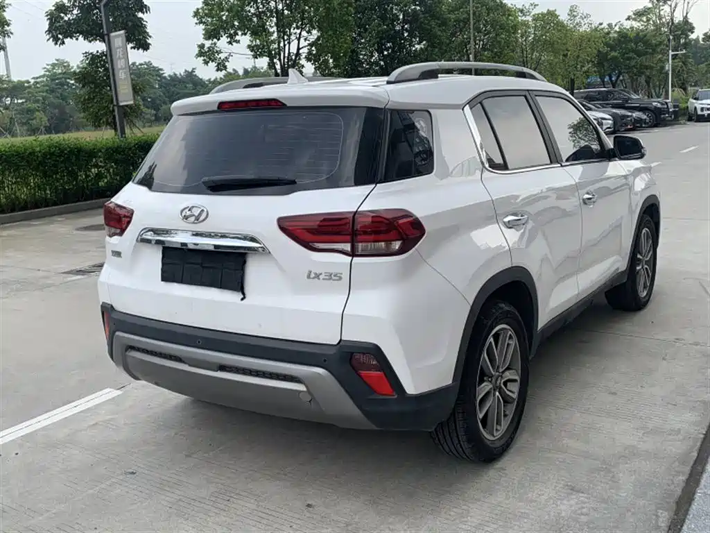 Hyundai ix35 — миниатюра 8