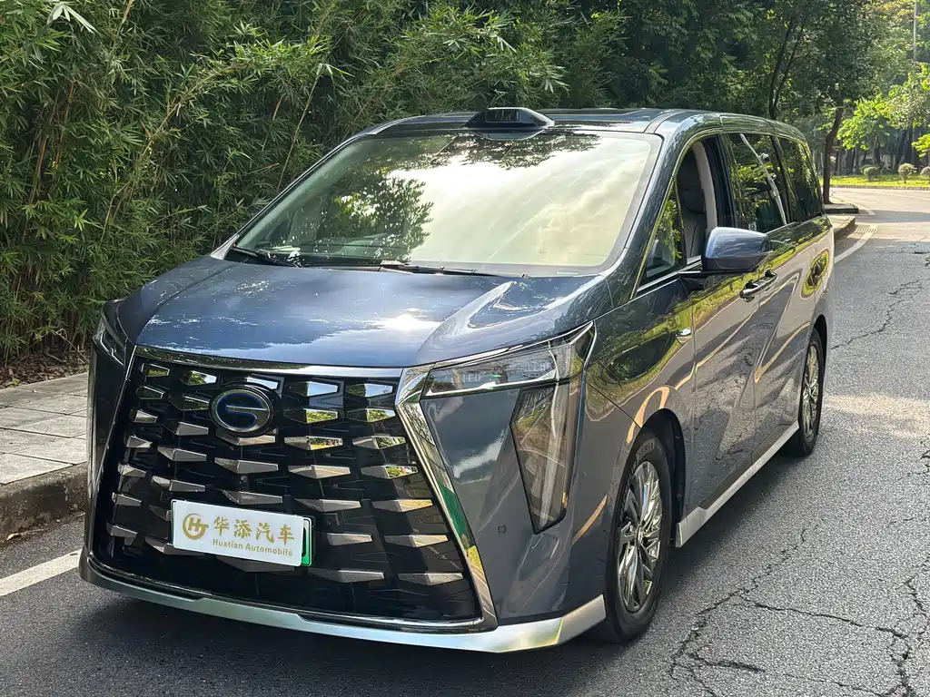 GAC M8
