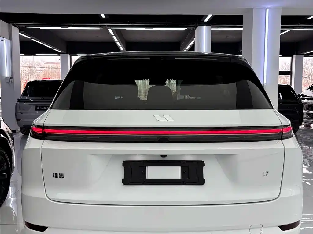 Li Auto IDEAL L7