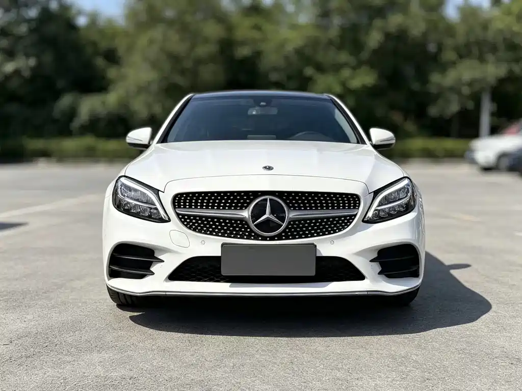 Mercedes-Benz C-Class — миниатюра 2