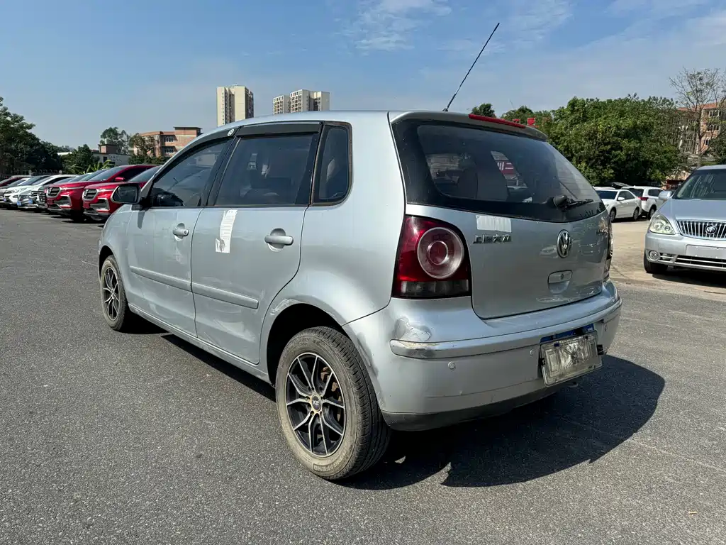Volkswagen Polo — миниатюра 4