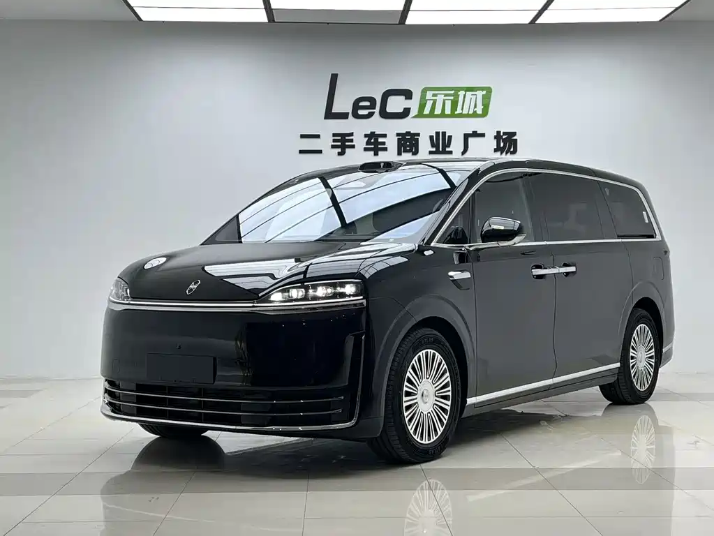 Zhijie 智界V9