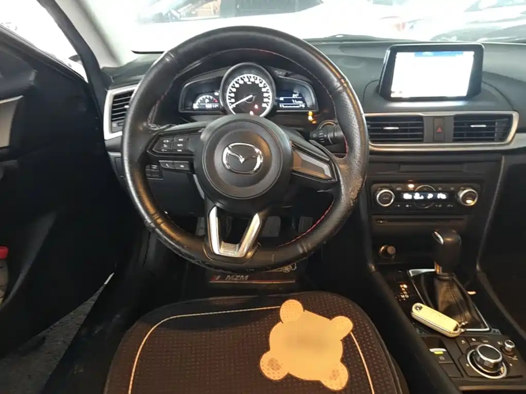 Mazda 3 Axela — миниатюра 11