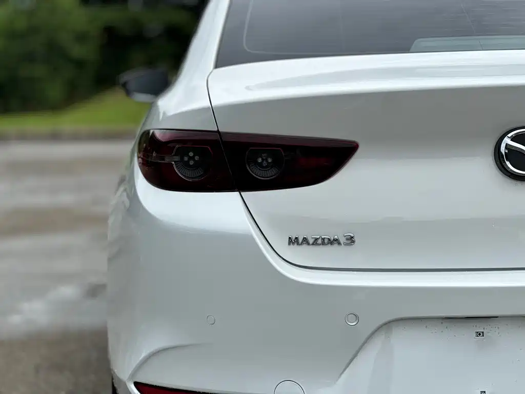 Mazda 3 Axela — миниатюра 6