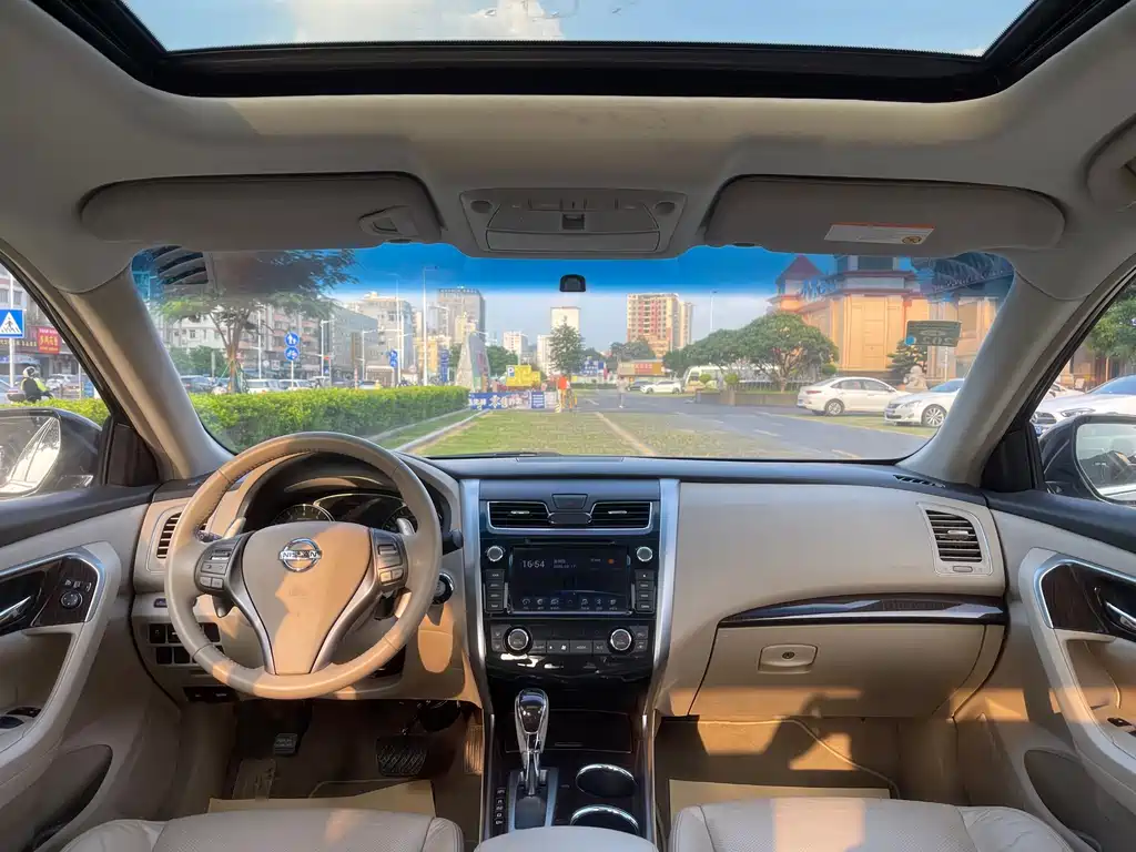 Nissan Teana — миниатюра 18