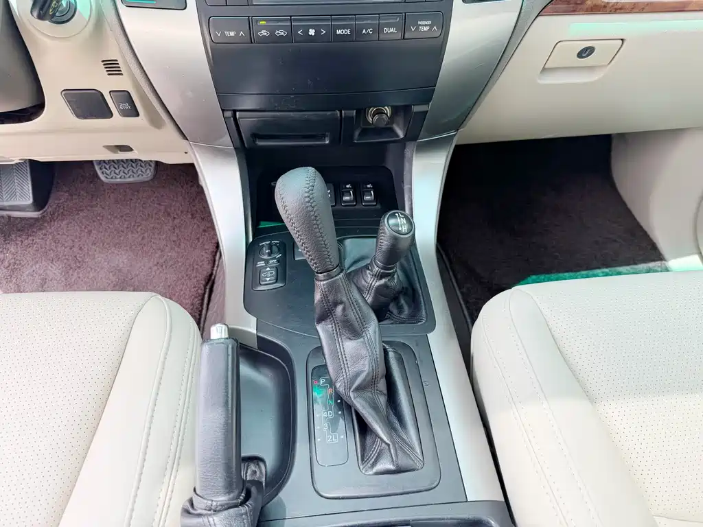 Toyota Land Cruiser Prado 2004 VX 4.0