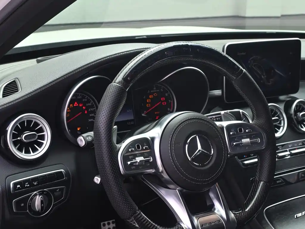 Mercedes-Benz C-Class AMG — миниатюра 9