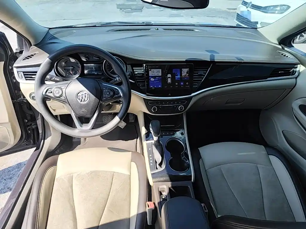 Buick Verano — миниатюра 13