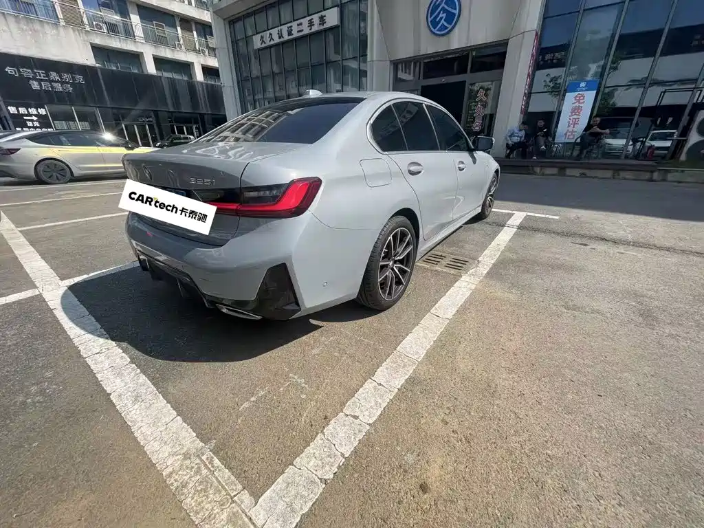 BMW 3 Series — миниатюра 12